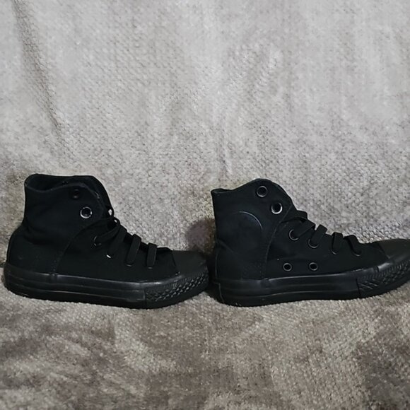 💙Kids Converse High-Top Sneakers - Picture 4 of 8